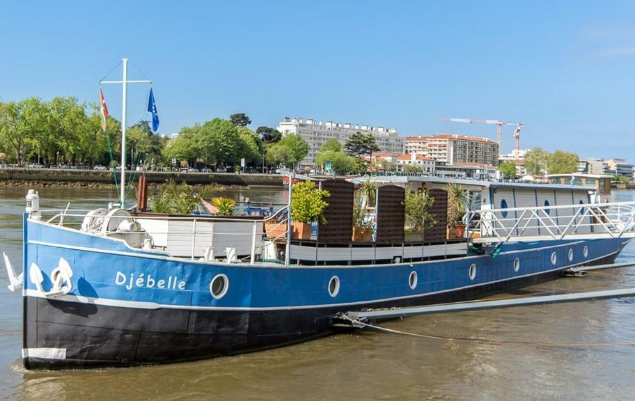 Hotel Péniche DJEBELLE Bayonne Esterno foto